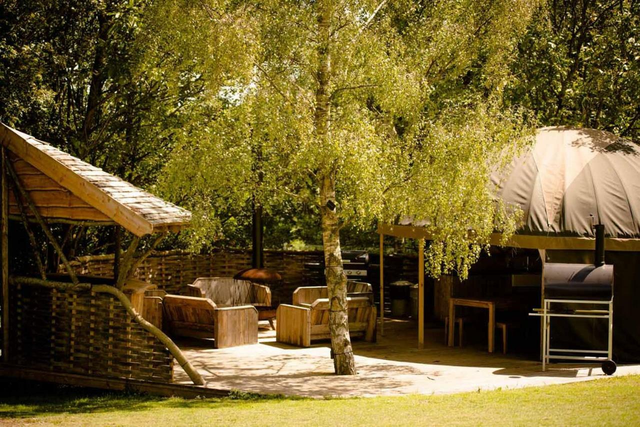 The Garlic Farm Villa Сандаун Екстериор снимка